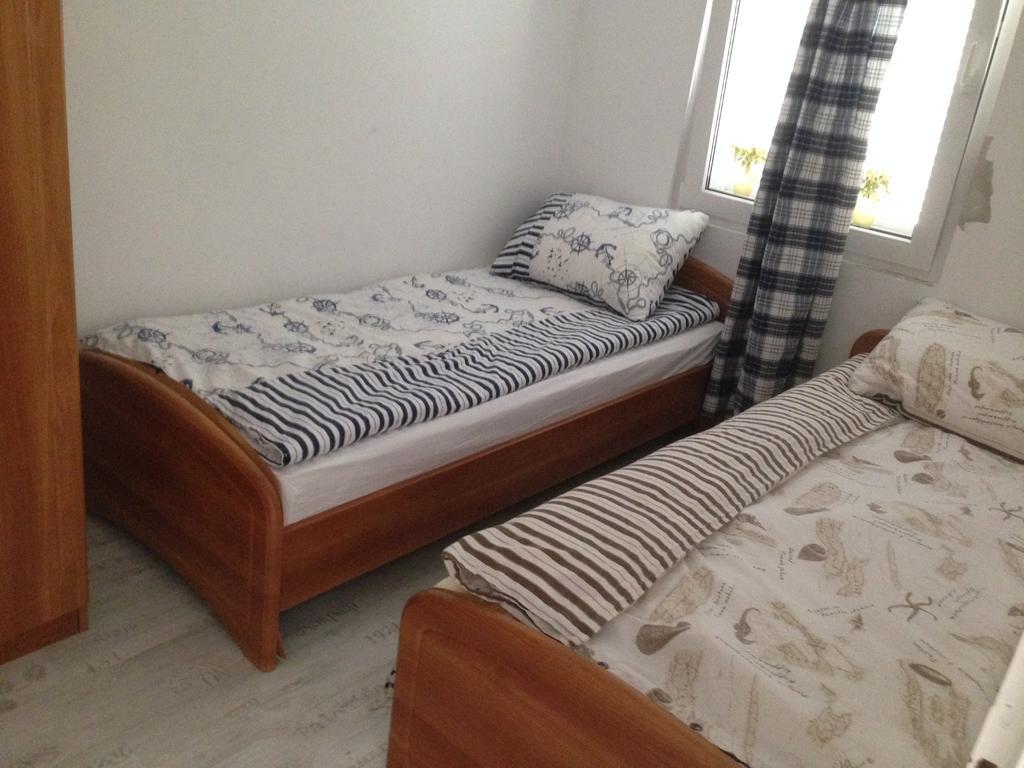 بيوغْغاد نا موغو Apartments Casa Nostra المظهر الخارجي الصورة