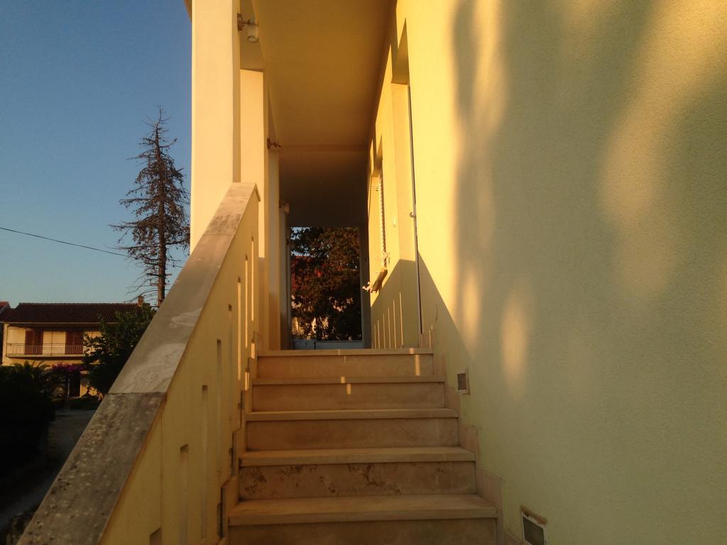 بيوغْغاد نا موغو Apartments Casa Nostra المظهر الخارجي الصورة