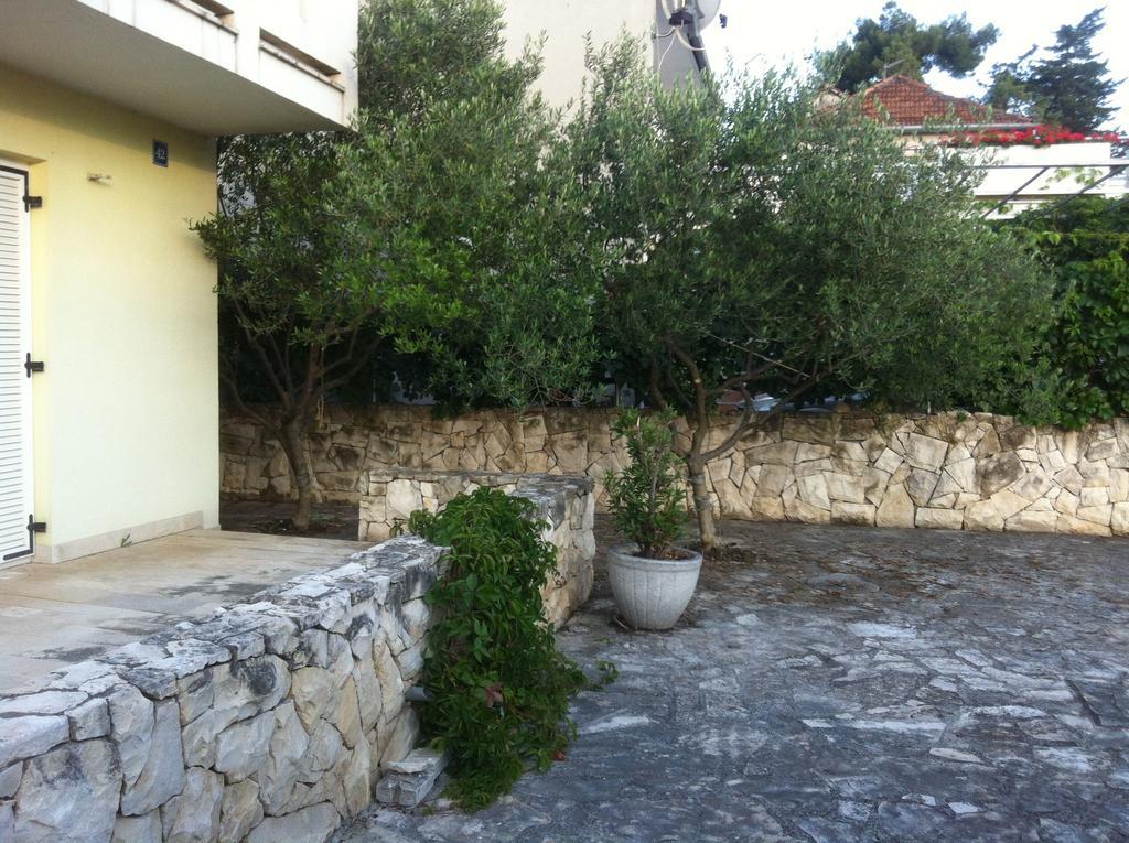بيوغْغاد نا موغو Apartments Casa Nostra المظهر الخارجي الصورة