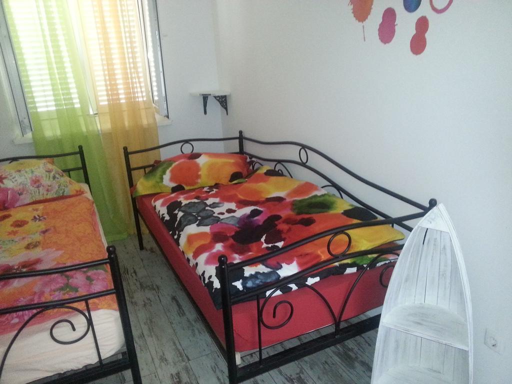 بيوغْغاد نا موغو Apartments Casa Nostra المظهر الخارجي الصورة