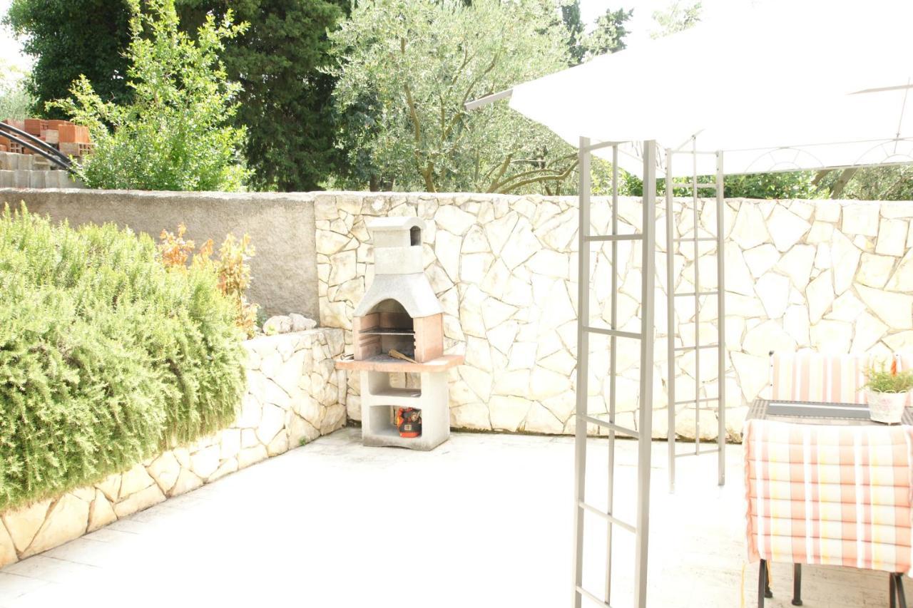 بيوغْغاد نا موغو Apartments Casa Nostra المظهر الخارجي الصورة