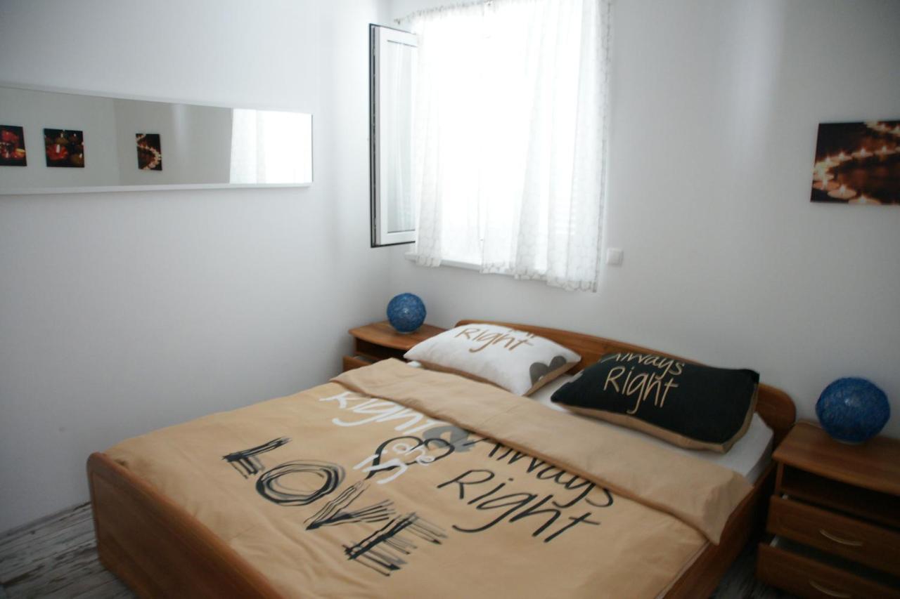 بيوغْغاد نا موغو Apartments Casa Nostra المظهر الخارجي الصورة